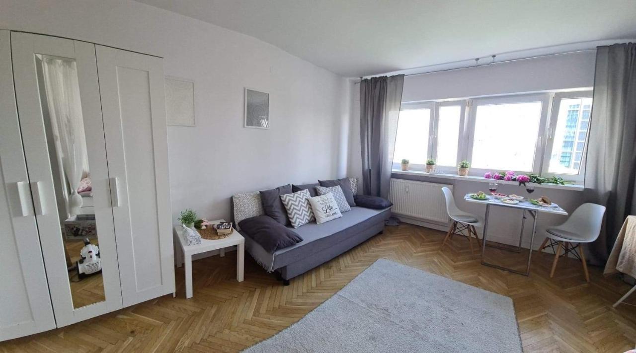 Apartament Chmielna Varşova Dış mekan fotoğraf